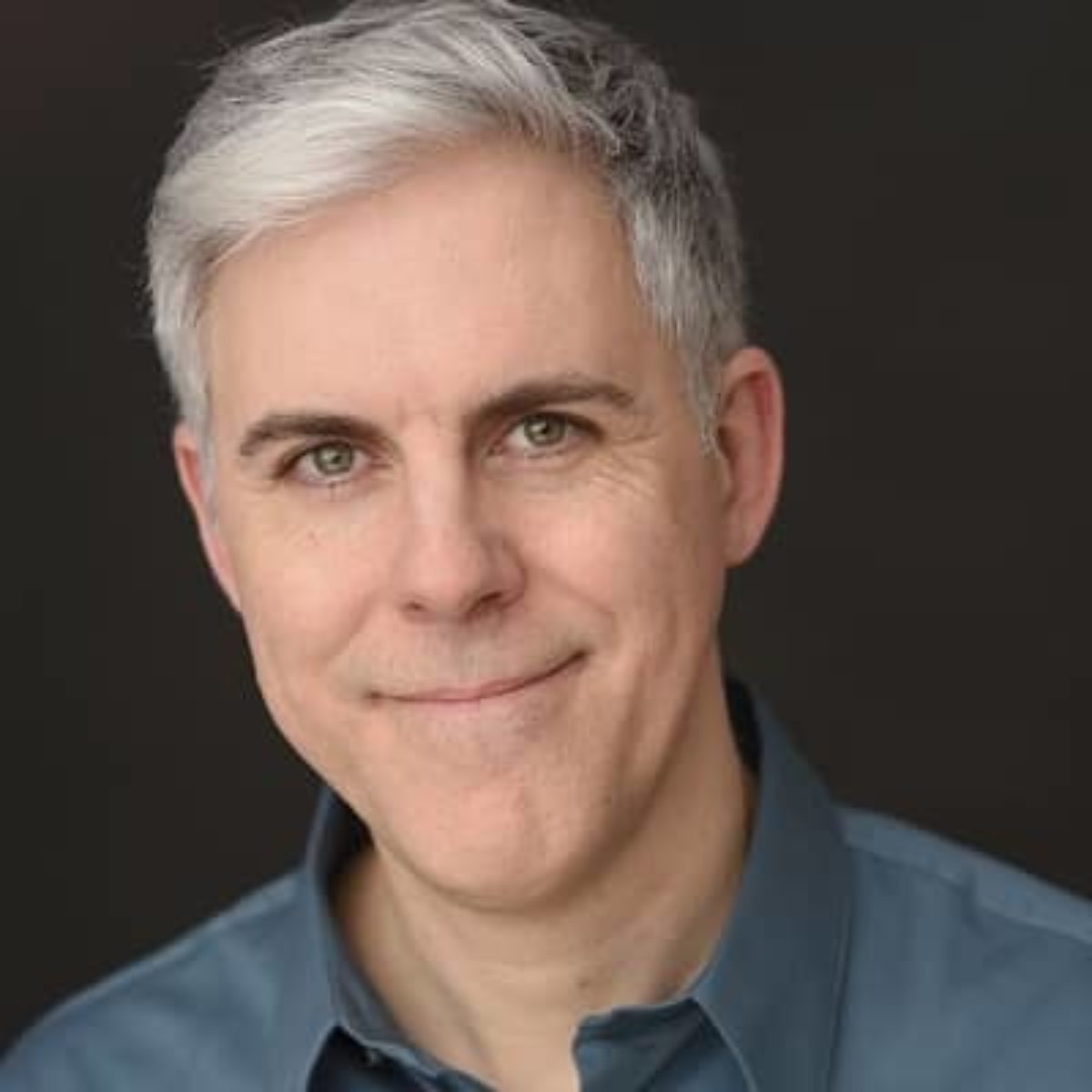 Ian Lithgow Wiki, Age, Ethnicity, Wife, Height, Net Worth, Career